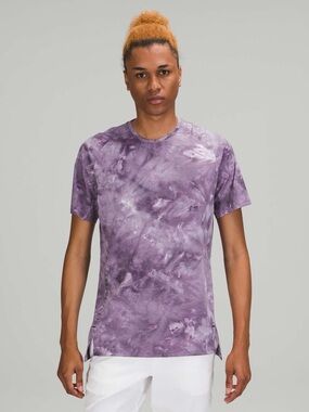 lululemon athletica Men's Purple Tie-Dye Short Sleeve Tee